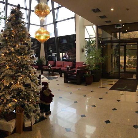 Hotel Tecadra Pipera Extérieur photo