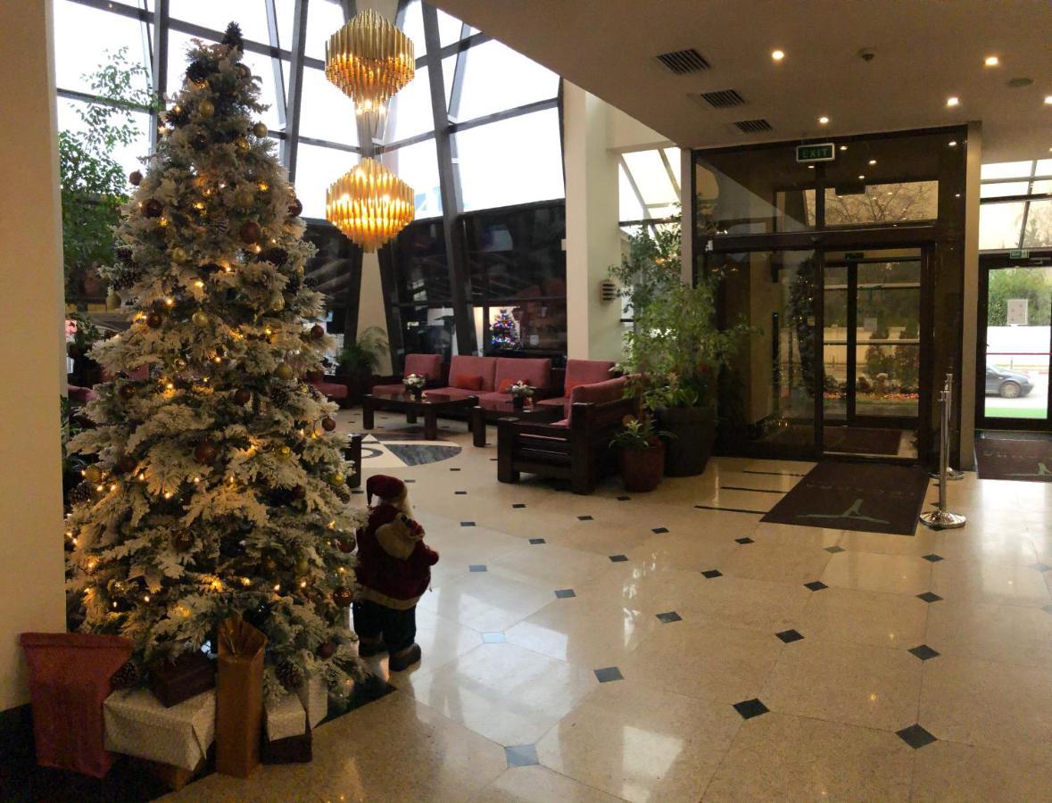 Hotel Tecadra Pipera Extérieur photo