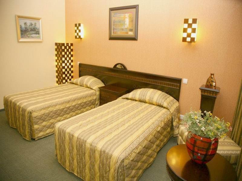 Hotel Tecadra Pipera Chambre photo
