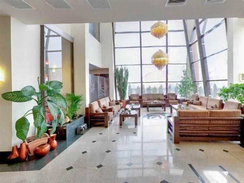 Hotel Tecadra Pipera Extérieur photo